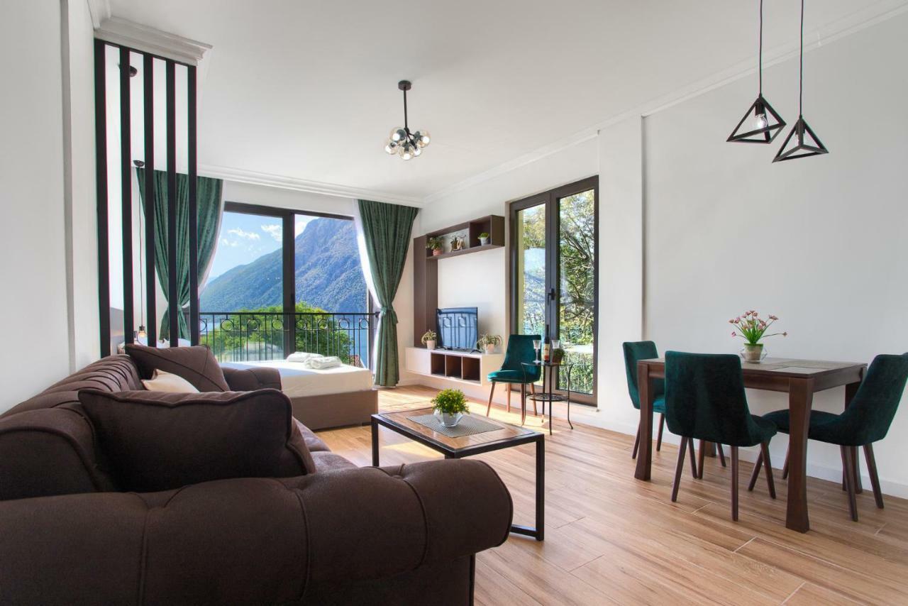 Magical View Apartment Kotor Bagian luar foto