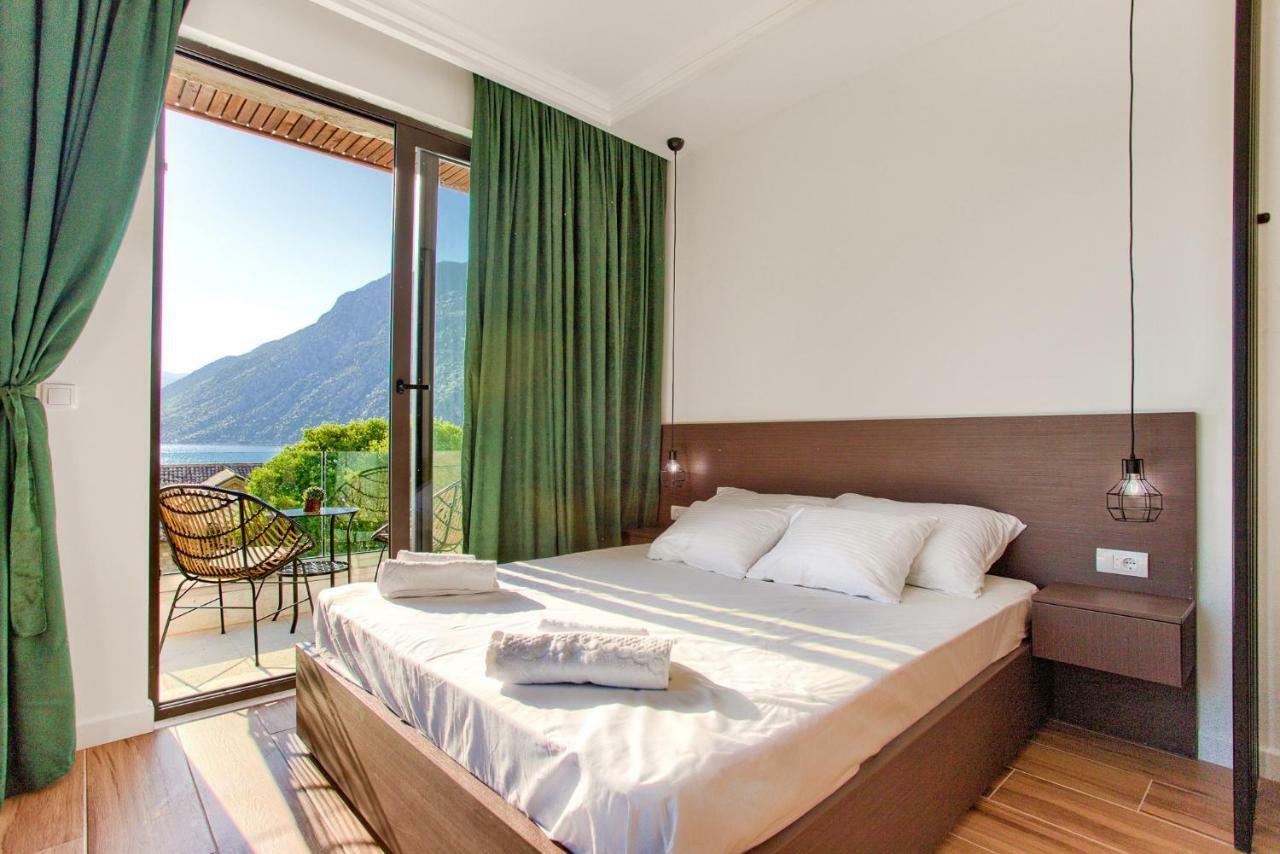 Magical View Apartment Kotor Bagian luar foto